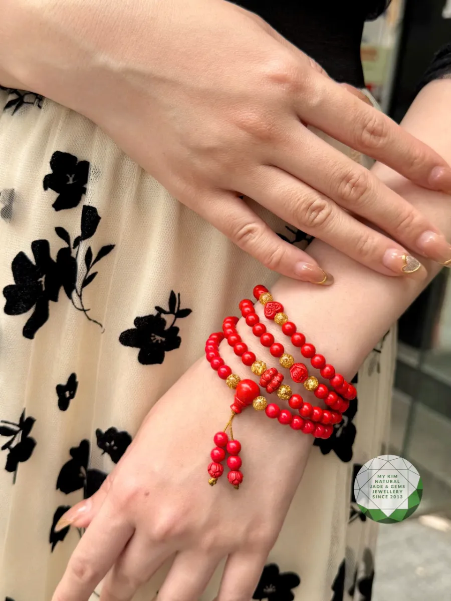 Vòng Tay Chusa 4 Vòng Quấn – Charm Hoa Sen, Trái Tim, Đèn Lồng – Phối Đá Cám Vàng & Dây Rua Mềm