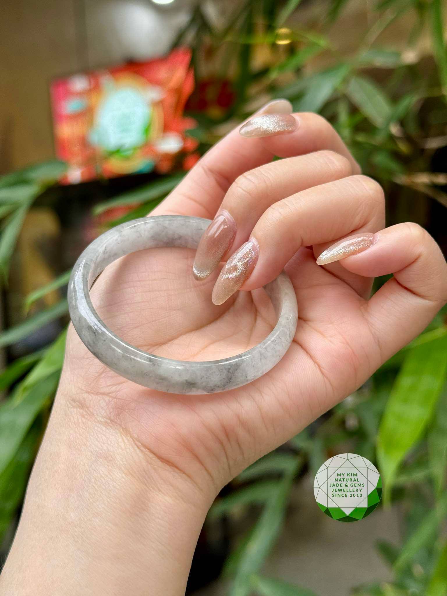 Vòng Ngọc Phỉ Thuý Gà Đen 