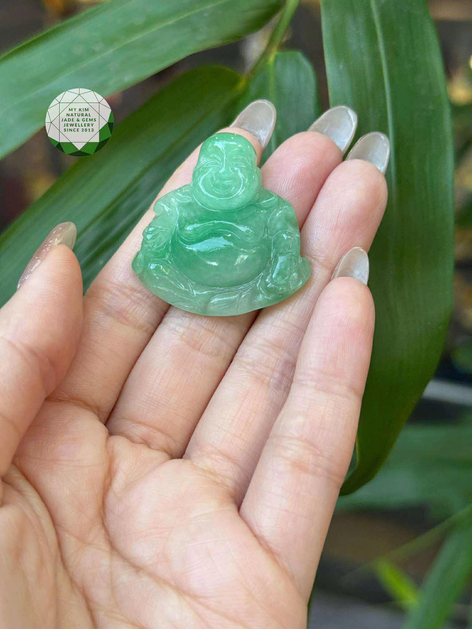 🌿 Mặt Phật Di Lặc Ngọc Phỉ Thúy – Jadeite Xanh Ngọc - Vẻ Đẹp Từ Bi