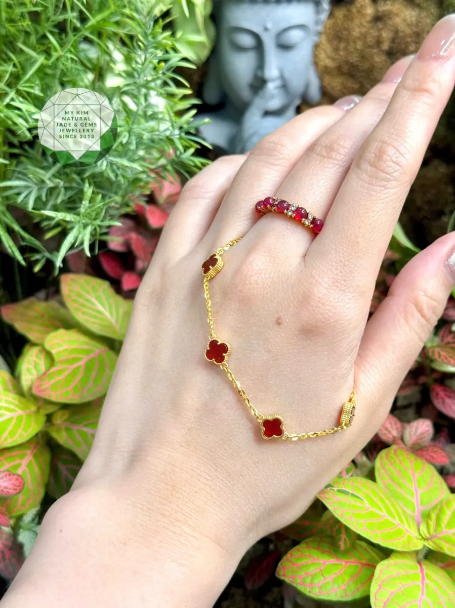 Lắc Vàng Tây 10k Dây Xích Phối Charm Cỏ Bốn Lá Mã Não Đỏ Cam Nổi Bật