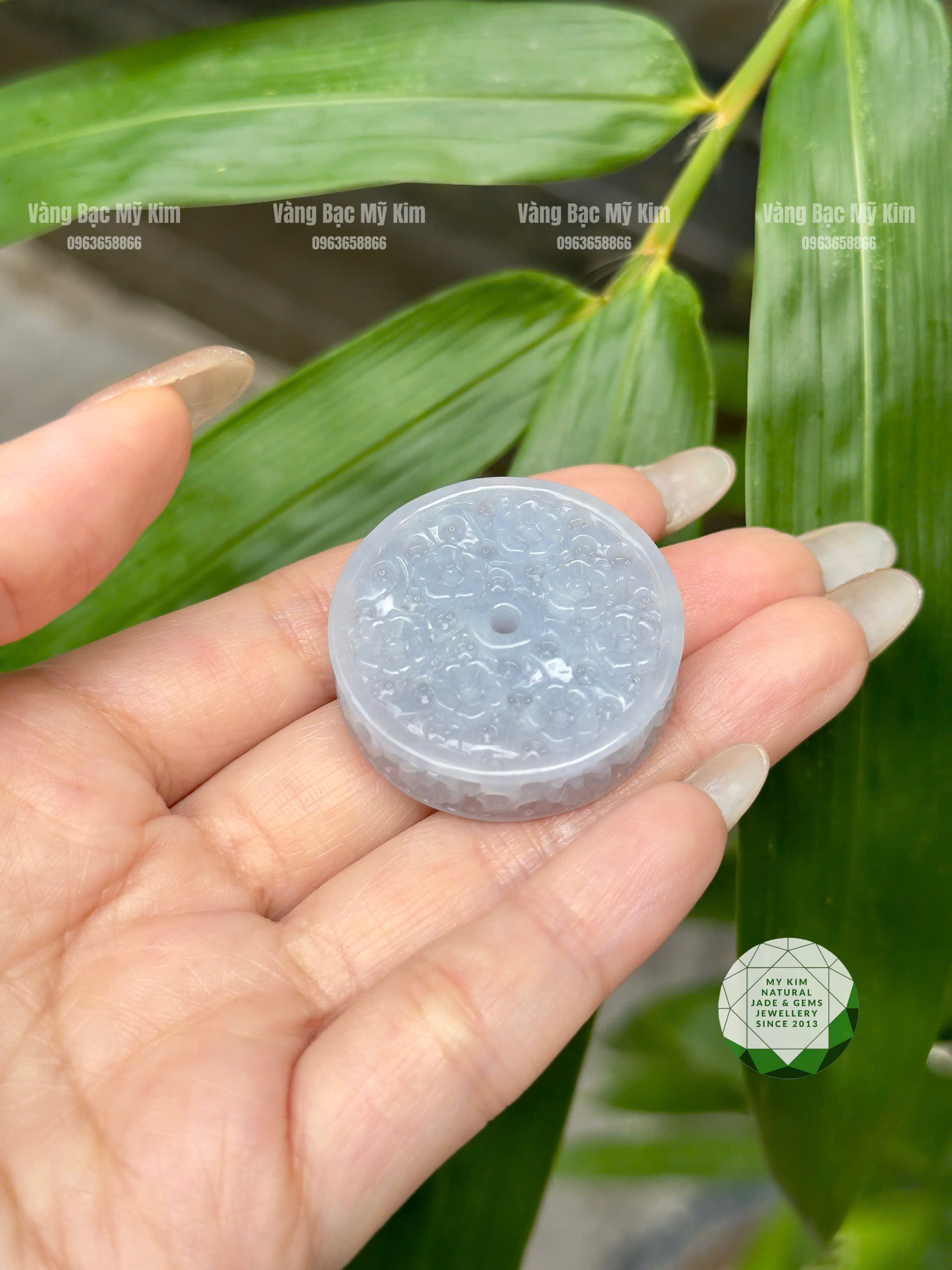 🌸 Mặt Ngọc Đồng Điếu Phỉ Thúy Tử La Lan – Hoa Mai Nở Giữa Sắc Ngọc Tím Nhạt 