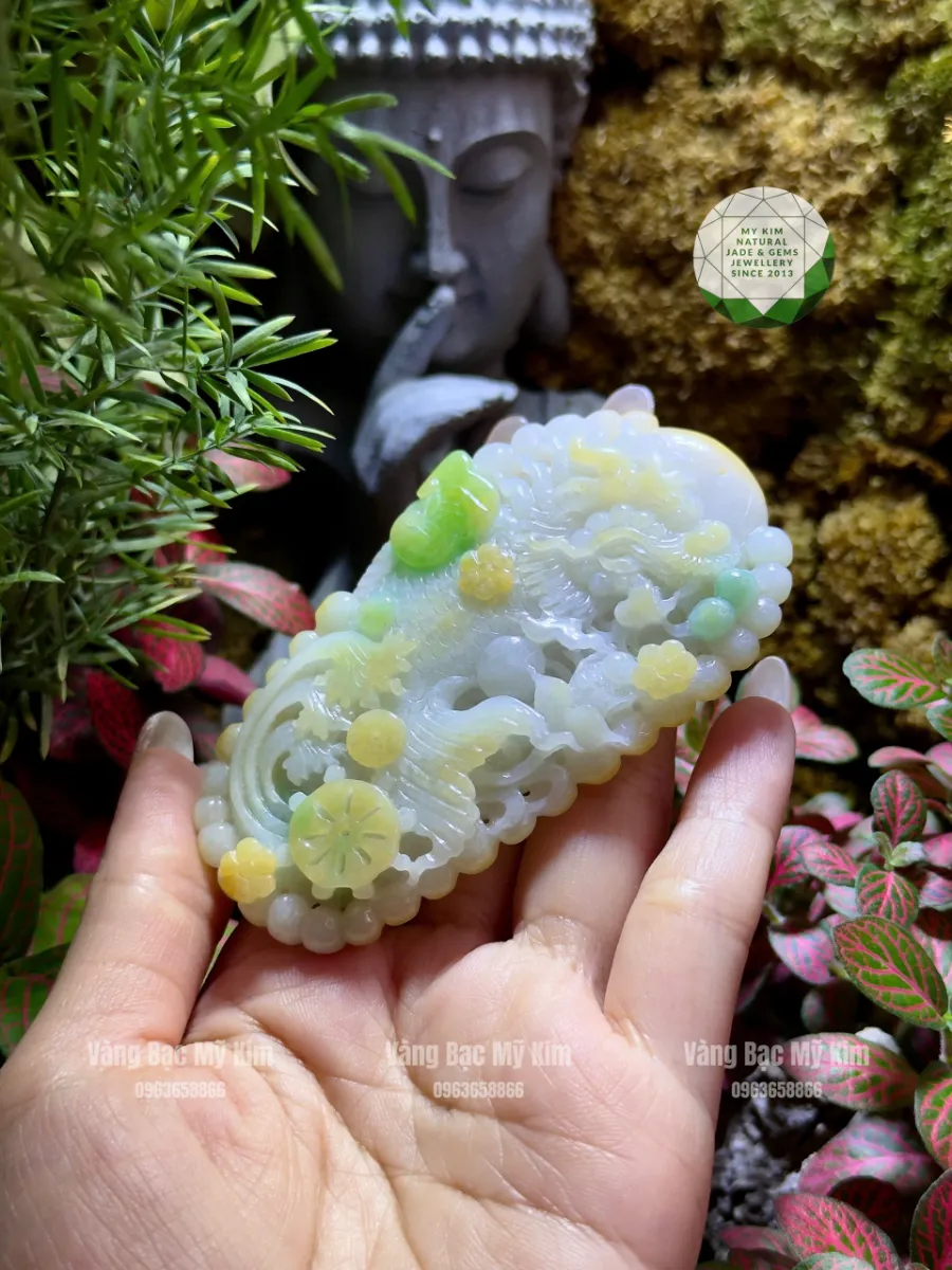 🐉✨ Mặt Ngọc Phỉ Thúy Cá Chép Hóa Rồng – Tượng Trưng Cho Sự Vươn Lên & Phát Đạt